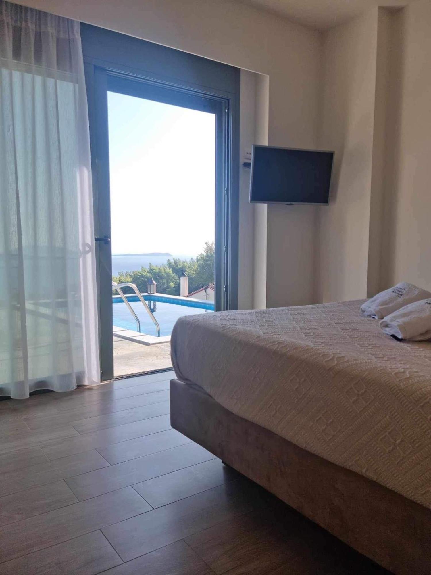 Giannis Village 2*