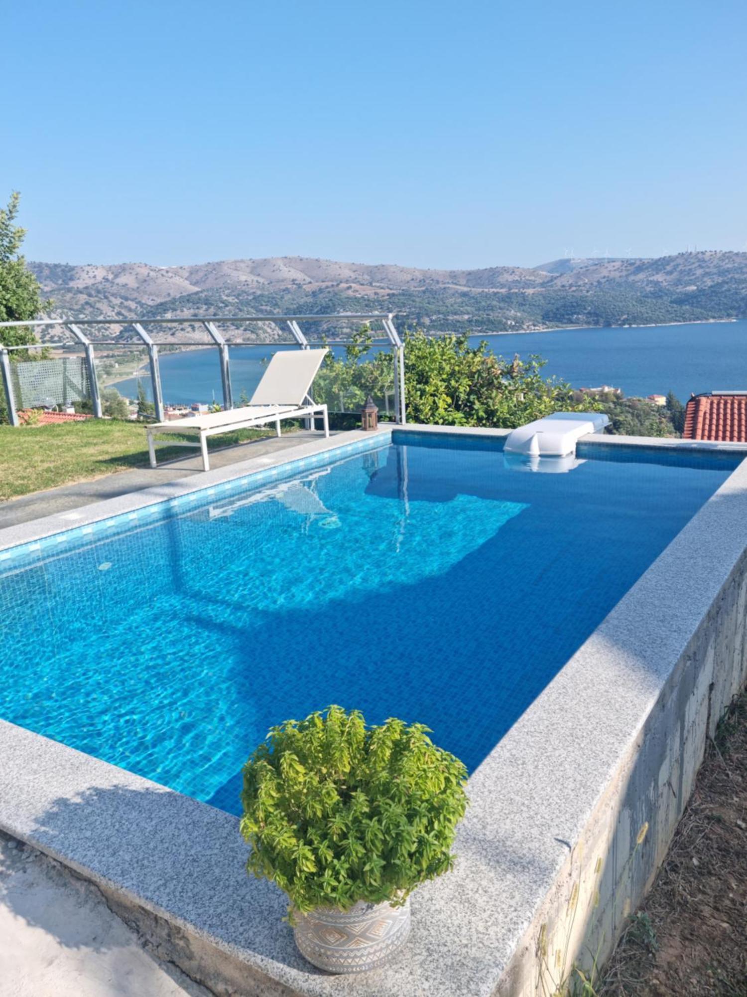 Giannis Village Aparthotel