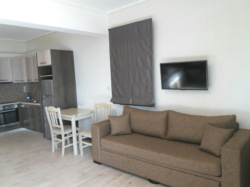 Giannis Village Astakos