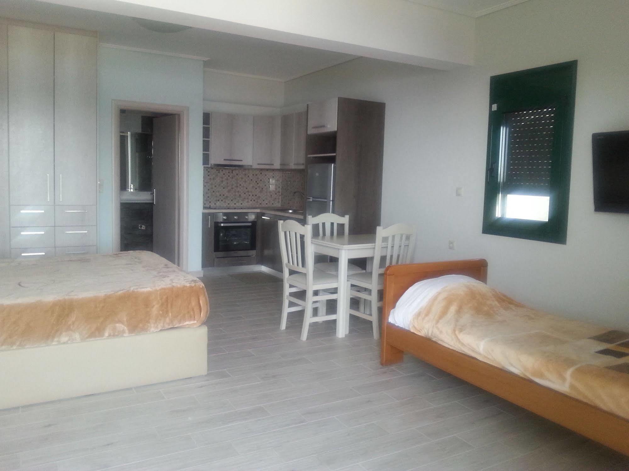 Aparthotel Giannis Village 2*