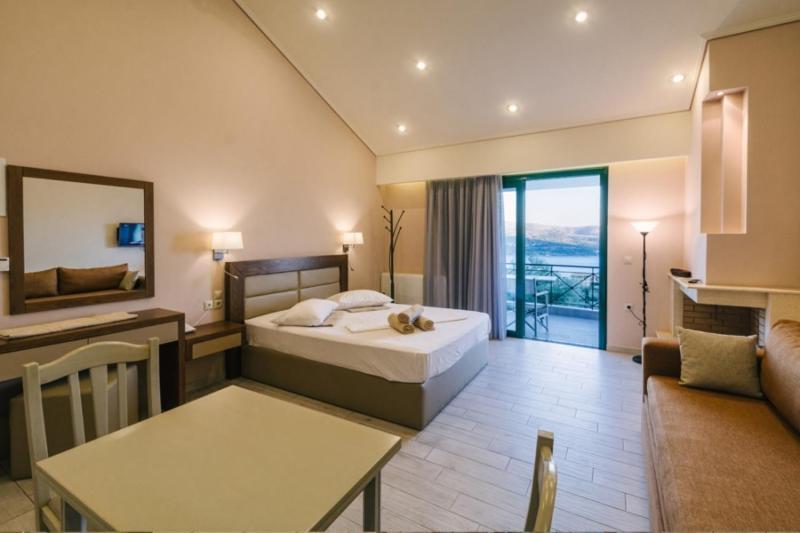 Giannis Village Aparthotel 2*