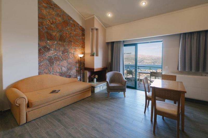 Giannis Village Aparthotel 2*